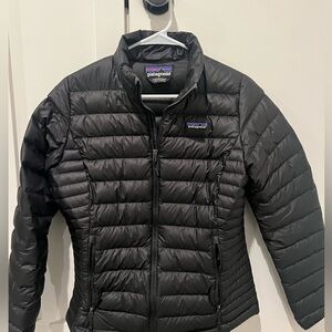 Womens Patagonia womens small black down coat